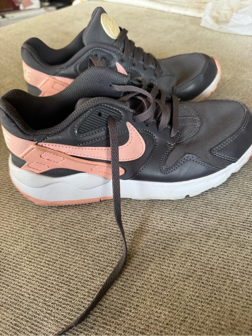 Nike Black and Pink Women's Casual Running Sneakers
